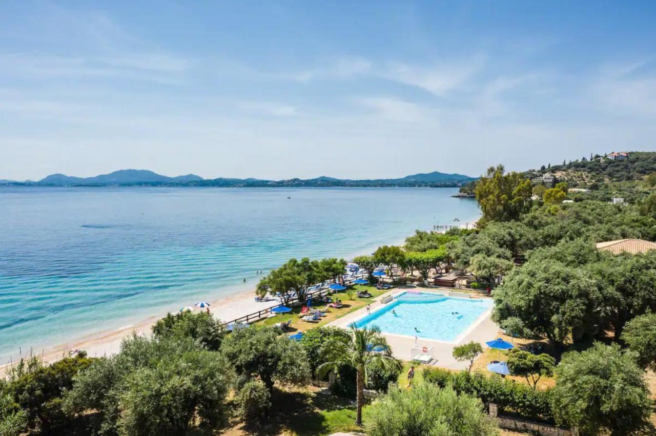 Апартаменты Pebbles And Sea At Barbati With Shared Pool Экстерьер фото